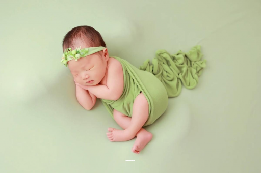 六安宝宝趴着睡是积食吗 六安宝宝趴着睡是积食吗